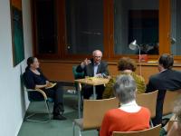 Friedrich Achleitner při autorském čtení v Rakouské knihovně v Brně 11.10. 2011
