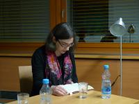 Inka Parei čte ze svého posledního románu "Die Kältezentrale".